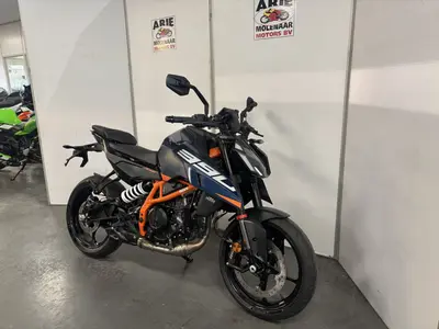 KTM 390 DUKE ABS – foto 3