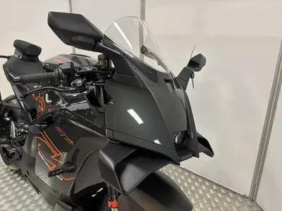 KTM 990 RC R – foto 3