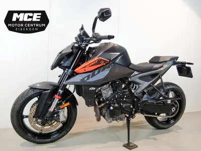 KTM 990 DUKE – foto 4
