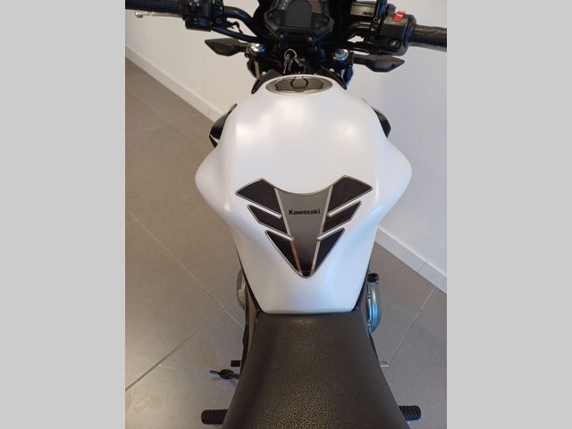 kawasaki - z650