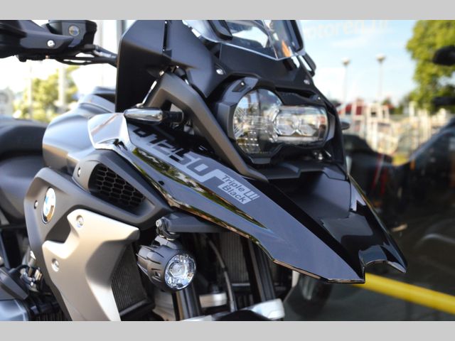 bmw - r-1250-gs-triple-black