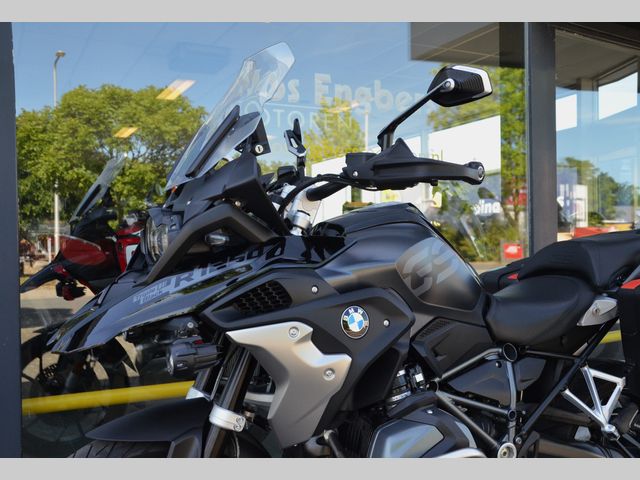 bmw - r-1250-gs-triple-black