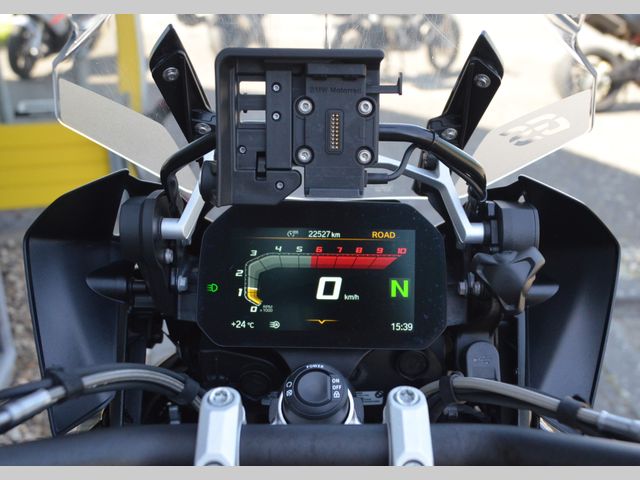 bmw - r-1250-gs-triple-black