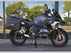 BMW R 1250 GS TRIPLE BLACK