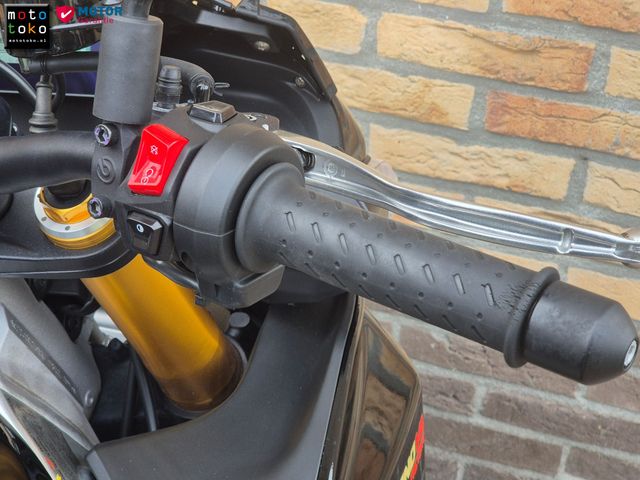 aprilia - tuono--v4-1100-factory