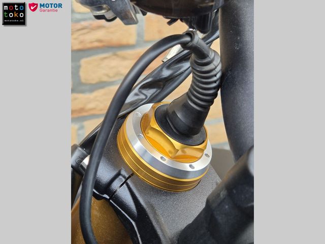 aprilia - tuono--v4-1100-factory