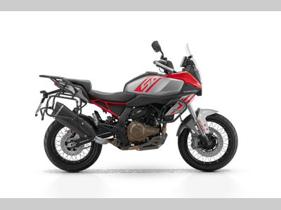 QJMOTOR SRT 600 SX TOURING – foto 2