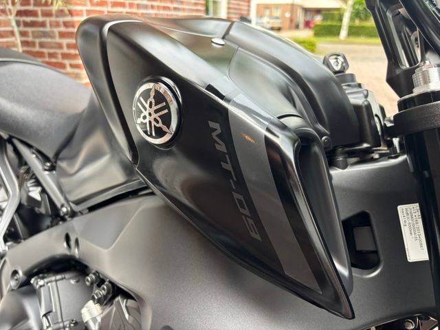 yamaha - mt-09-abs