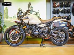 ROYAL ENFIELD HIMALAYAN 452