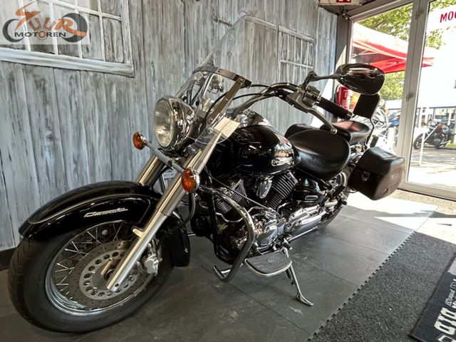 yamaha - xvs-1100-a-dragstar-classic