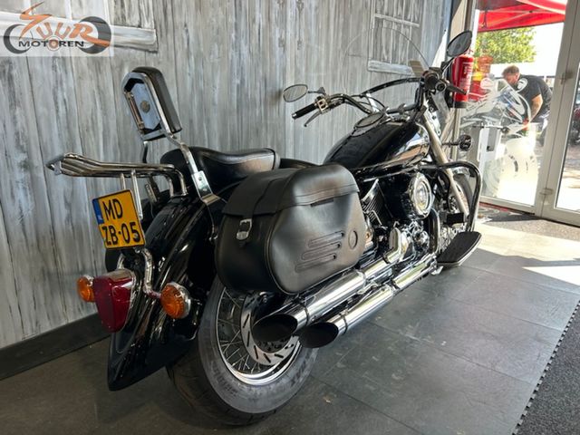 yamaha - xvs-1100-a-dragstar-classic