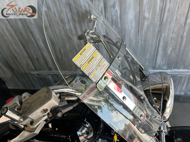 yamaha - xvs-1100-a-dragstar-classic