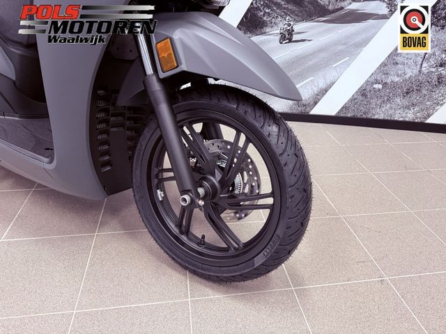 honda - sh-300i---abs