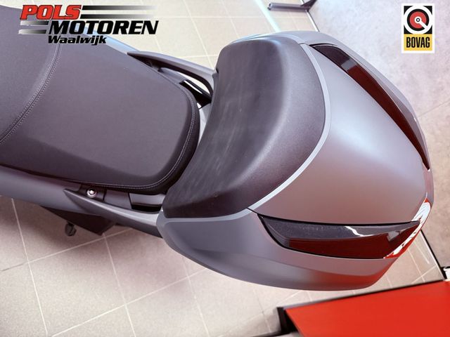 honda - sh-300i---abs