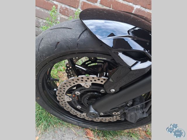 kawasaki - z650