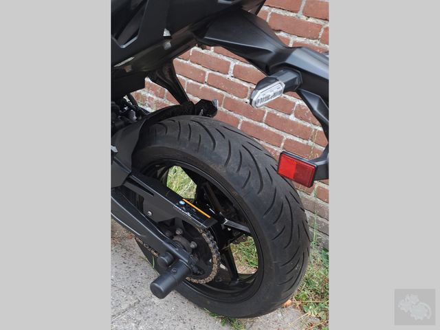 kawasaki - z650