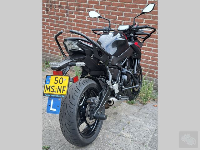 kawasaki - z650