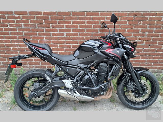 kawasaki - z650
