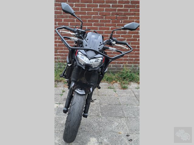 kawasaki - z650