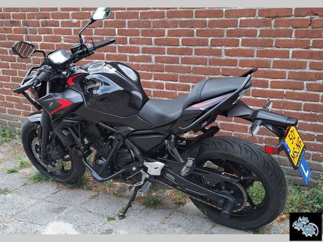 kawasaki - z650