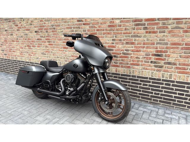 harley-davidson - cvo-street-glide
