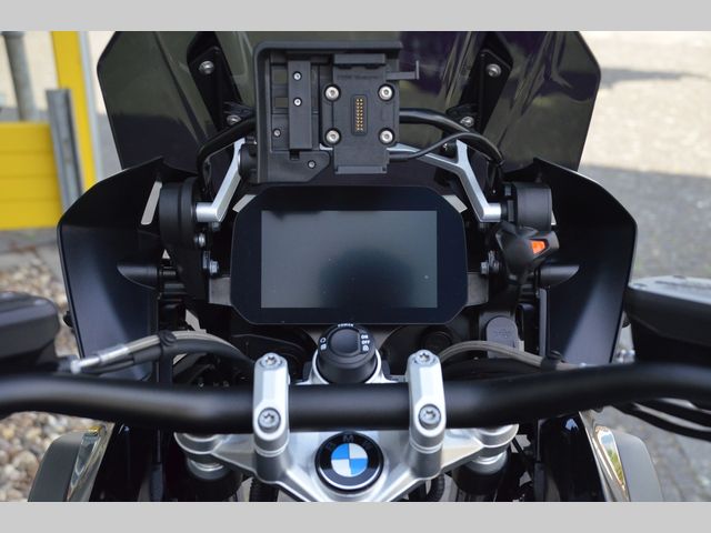 bmw - r-1250-gs-triple-black