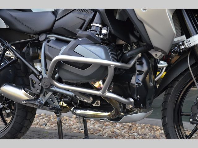 bmw - r-1250-gs-triple-black