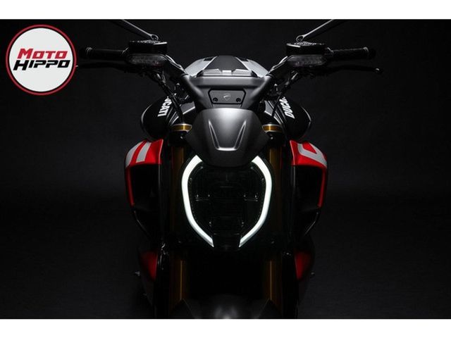 ducati - diavel-v4-rs