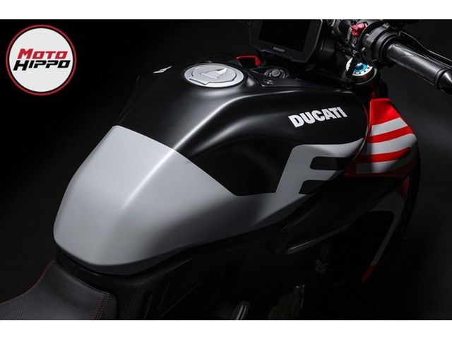 ducati - diavel-v4-rs