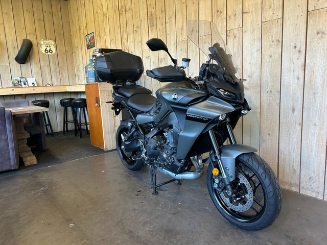 yamaha - tracer-9