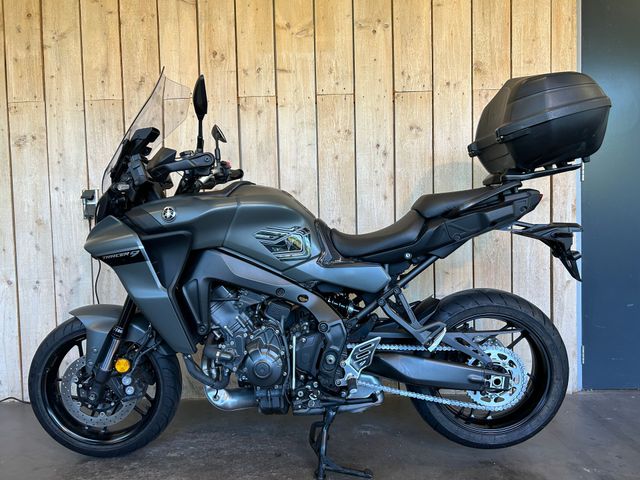 yamaha - tracer-9