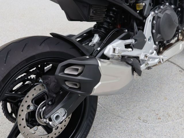 bmw - f-900-r
