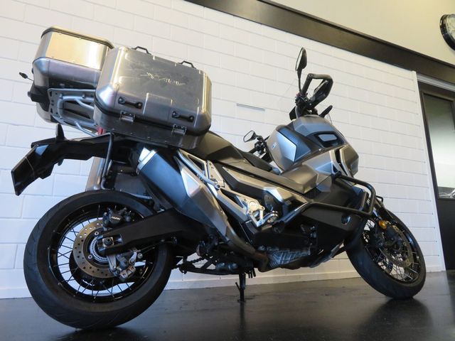 honda - x-adv
