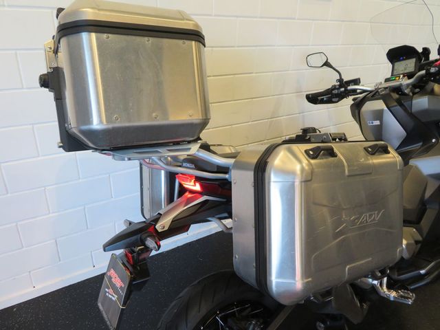 honda - x-adv