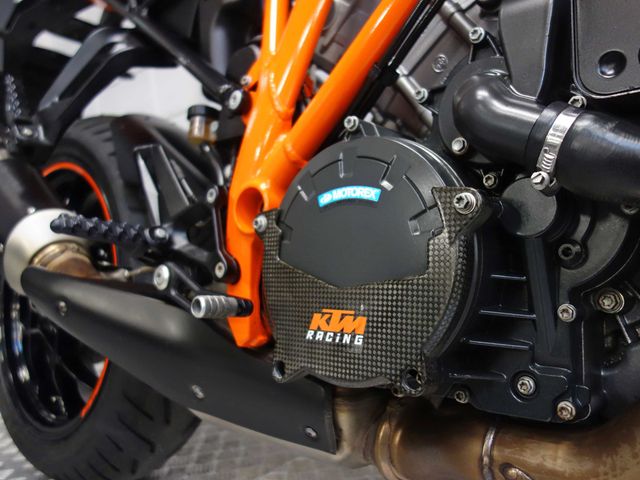 ktm - 1290-super-duke-gt