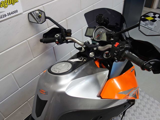 ktm - 1290-super-duke-gt