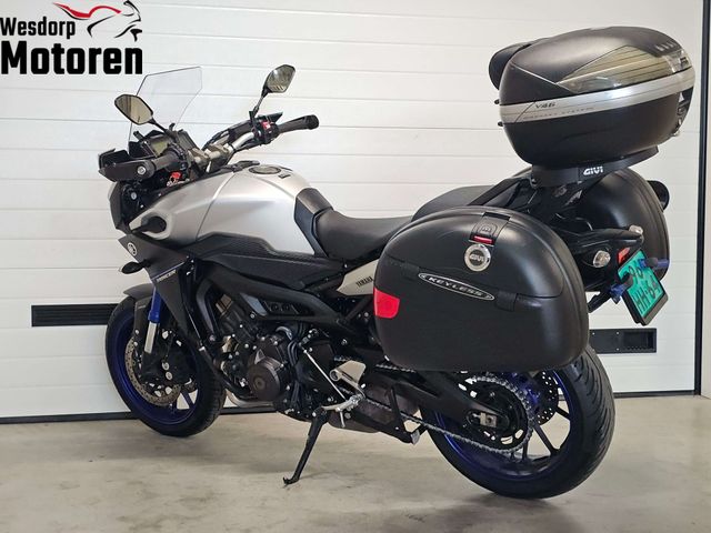 yamaha - tracer-900-abs