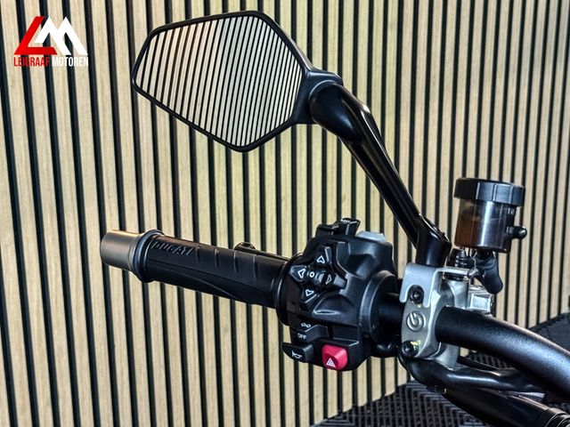 ducati - streetfighter-v2