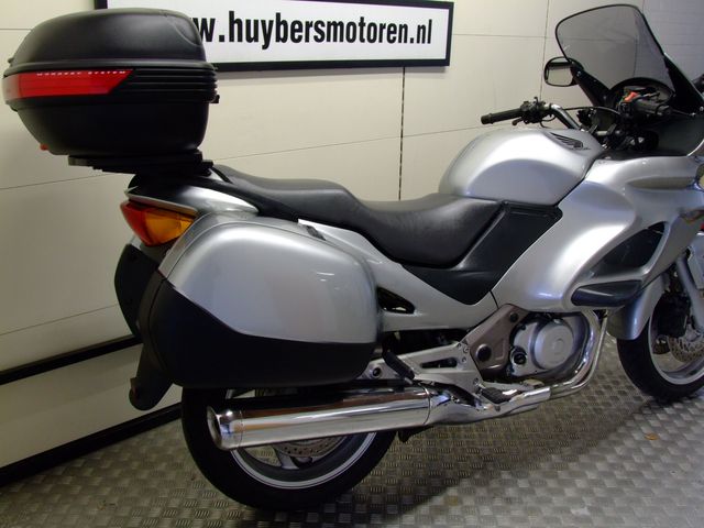 honda - nt-650-v-deauville