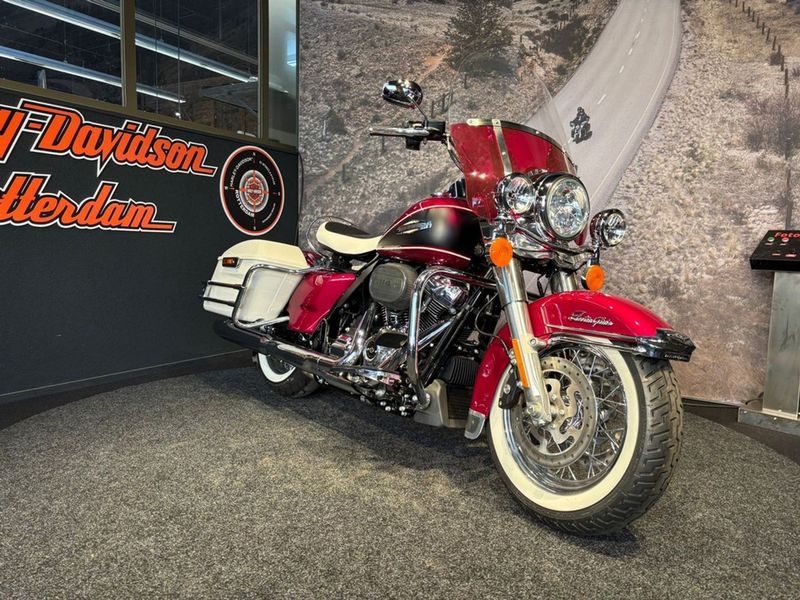 Harley-Davidson Flhfb Electra Glide Highw King Custom Color 2023 occasion
