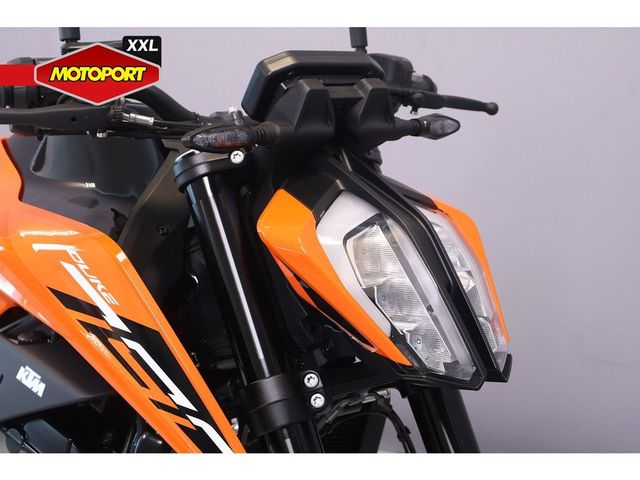 ktm - 790-duke-l