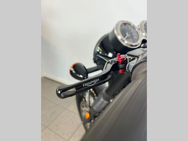 triumph - bonneville-t-100-black