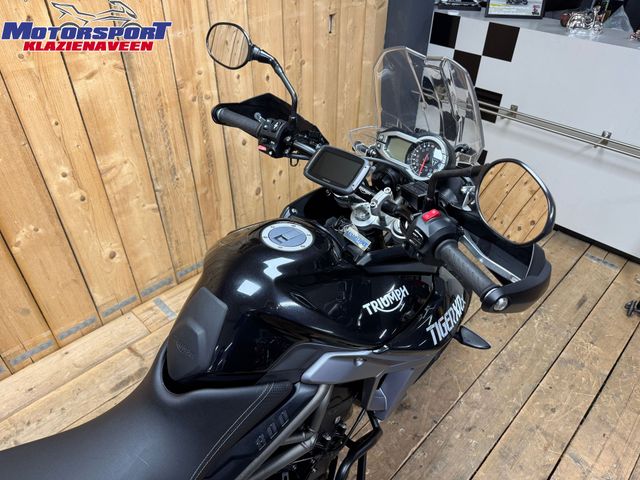 triumph - tiger-800-xrx