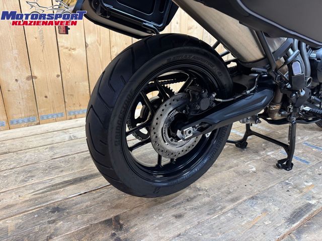 triumph - tiger-800-xrx