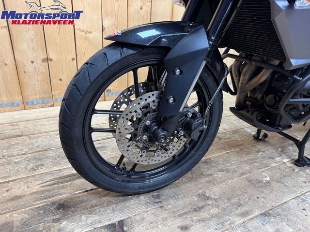 triumph - tiger-800-xrx