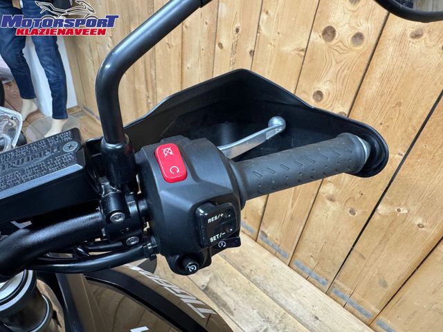 triumph - tiger-800-xrx