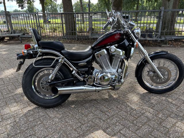 suzuki - vs-1400-intruder