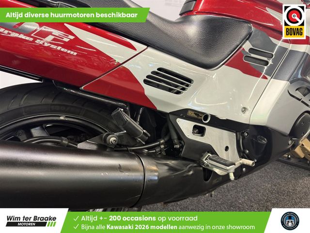 honda - cbr-1000-f