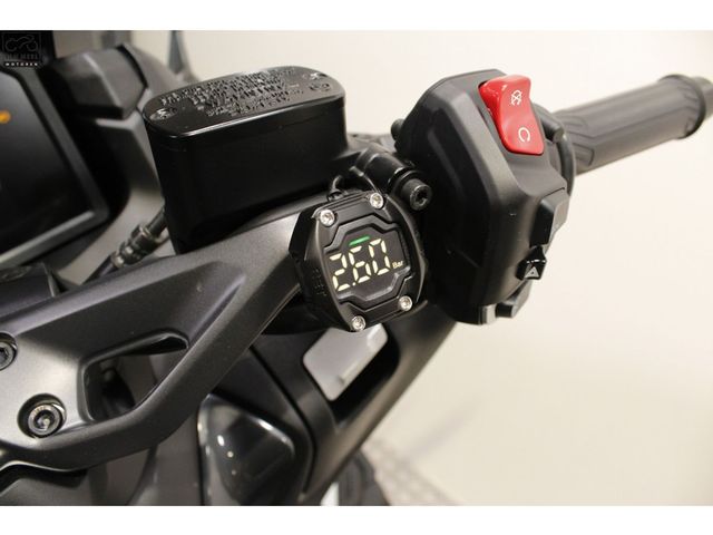 yamaha - tmax-tech-max