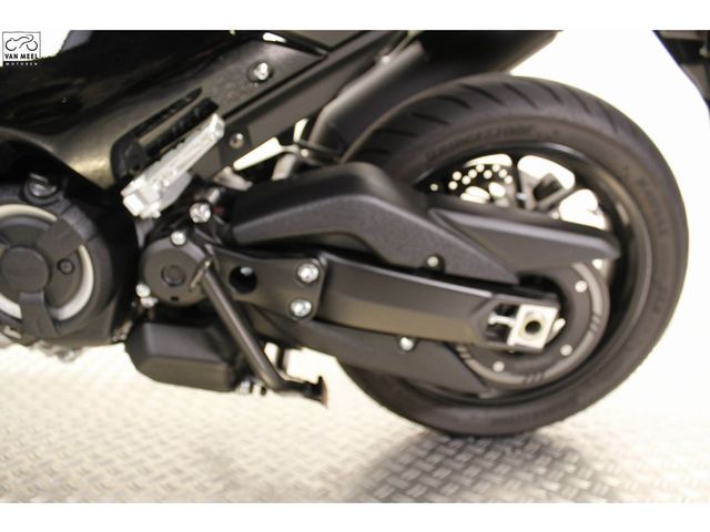 yamaha - tmax-tech-max